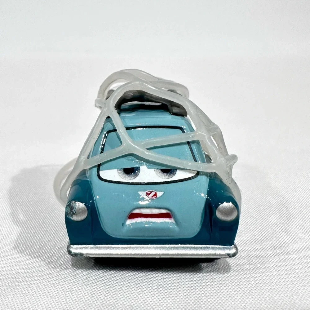 Disney Pixar Cars 2 RARE Captured Professor Z with Netting Die-cast Mattel